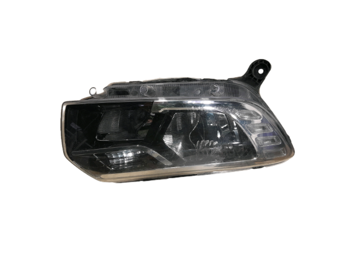 FARO DELANTERO DERECHO DACIA LOGAN 2018