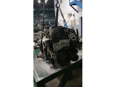 Motor HYUNDAI SANTA FE 2001