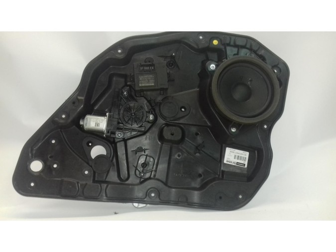 ELEVALUNAS TRASERO DERECHO VOLVO V70 2014