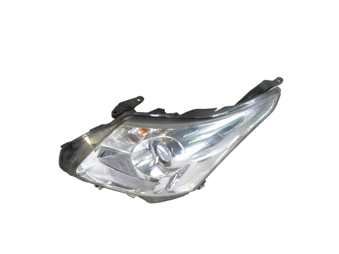 FARO DELANTERO IZQUIERDO TOYOTA AVENSIS 2010