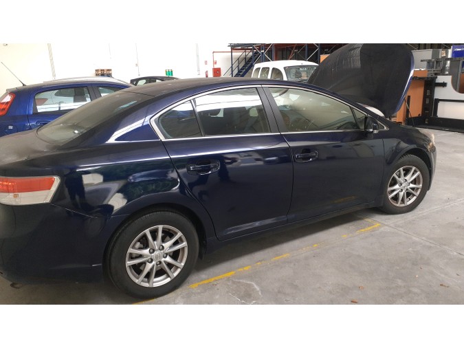 PANEL FRONTAL TOYOTA AVENSIS 2010