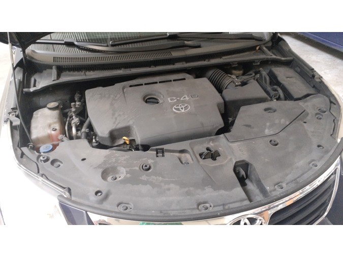 PANEL FRONTAL TOYOTA AVENSIS 2010
