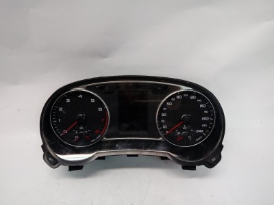 CUADRO INSTRUMENTOS AUDI A1 2014