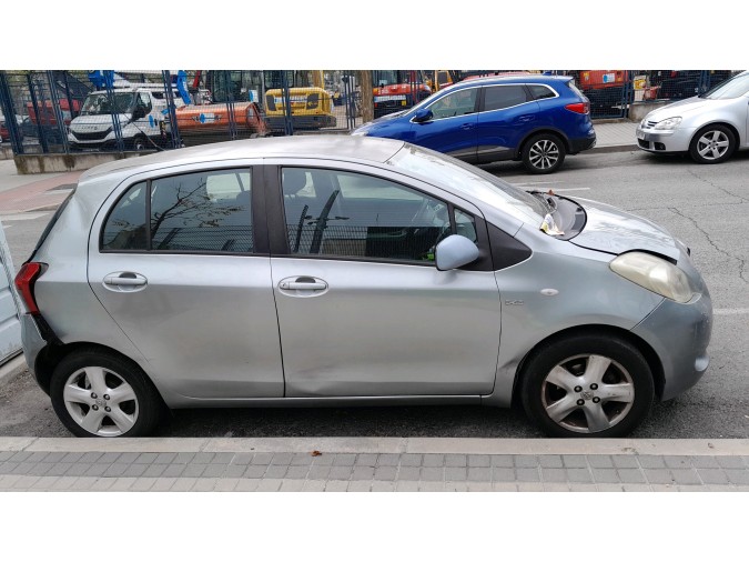ELEVALUNAS TRASERO IZQUIERDO TOYOTA YARIS 2007