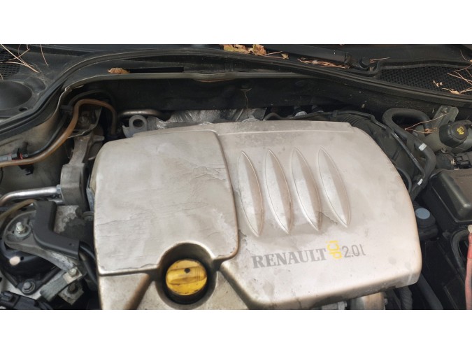 CAPOT RENAULT LAGUNA 2006