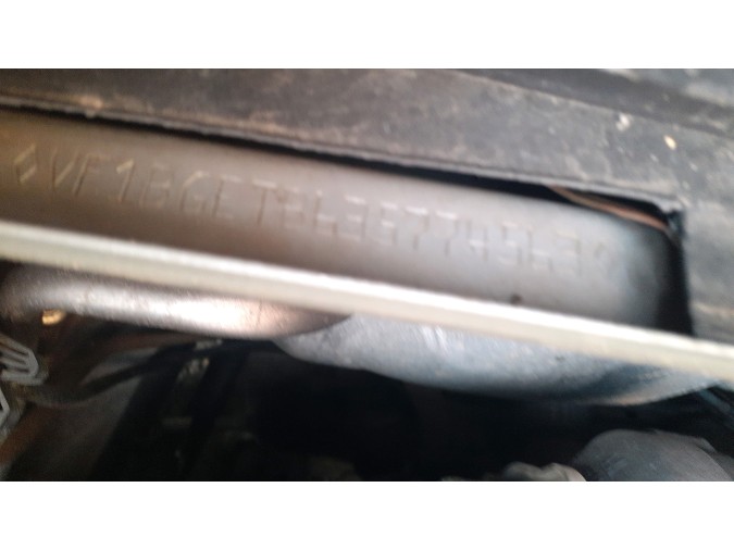 CAPOT RENAULT LAGUNA 2006