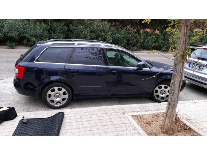 Radiador motor AUDI A4 2003
