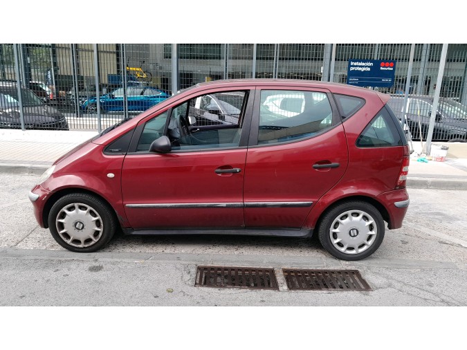 ELEVALUNAS DELANTERO DERECHO MERCEDES A 170 CDI 2002