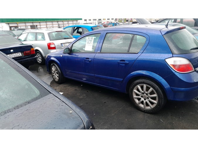 Radiador motor OPEL ASTRA 2006