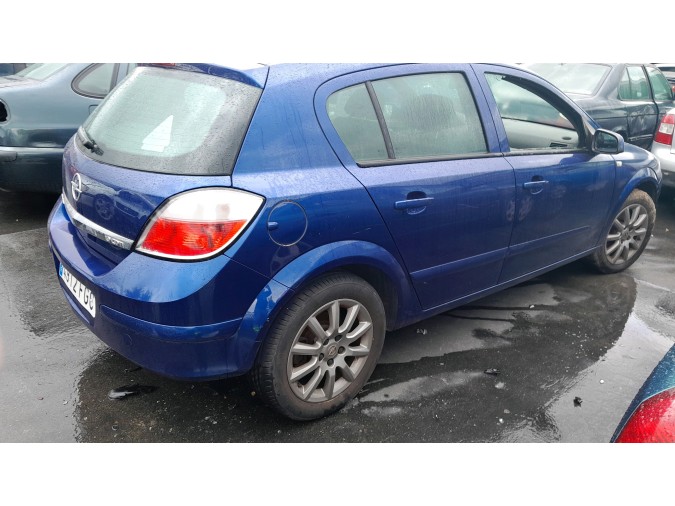 Radiador motor OPEL ASTRA 2006