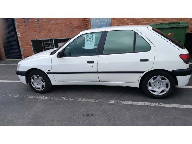 ELEVALUNAS DELANTERO IZQUIERDO PEUGEOT 306 1998