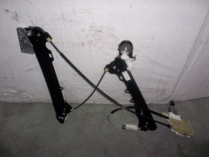 ELEVALUNAS DELANTERO IZQUIERDO BMW Z4 2013
