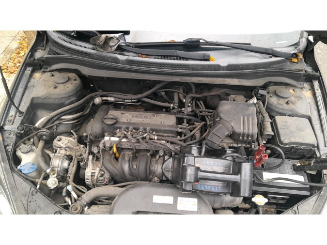BRAZO SUSPENSION INFERIOR TRASERO DERECHO KIA CEED 2010
