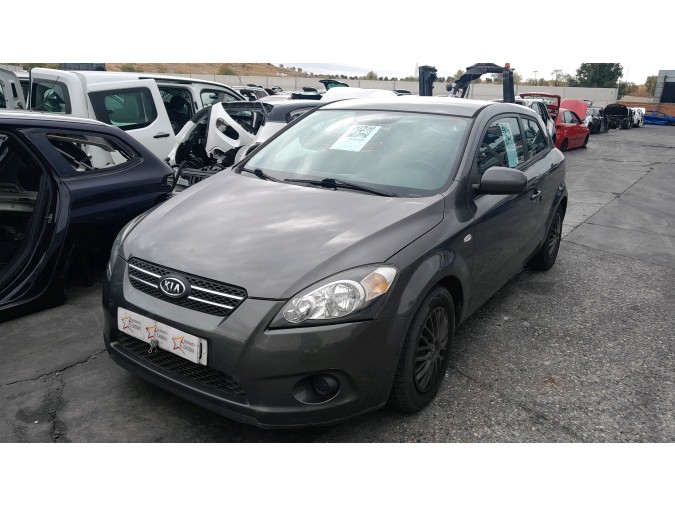 BRAZO SUSPENSION SUPERIOR TRASERO IZQUIERDO KIA CEED 2010