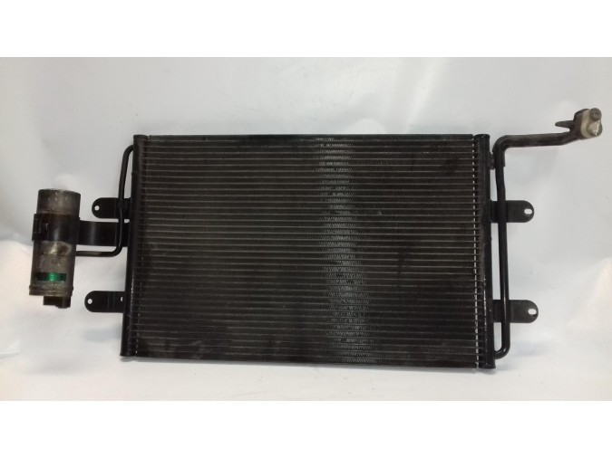 Radiador A/C VOLKSWAGEN GOLF 2002