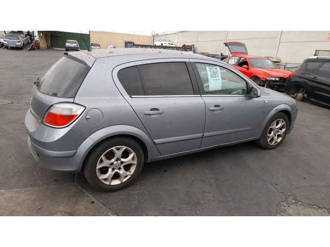 Radiador motor OPEL ASTRA 2006