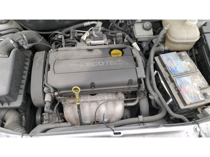 Radiador motor OPEL ASTRA 2006