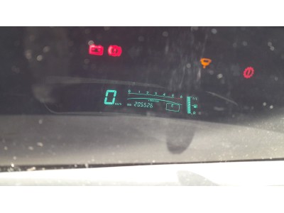 FARO ANTINIEBLA DERECHO TOYOTA YARIS 2009
