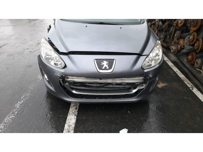 FARO ANTINIEBLA DERECHO PEUGEOT 308 2008