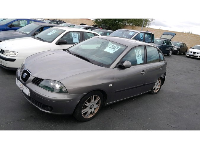MANDO ELEVALUNAS DELANTERO DERECHO SEAT IBIZA 2002