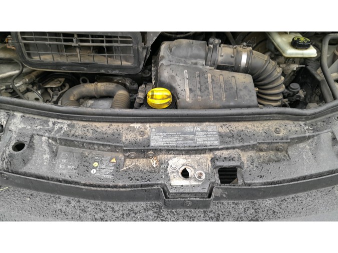 AMORTIGUADOR DELANTERO  RENAULT TRAFIC 2007