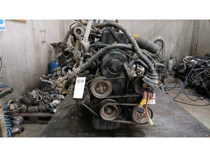 MOTOR CON ACCESORIOS Y CAJA DE CAMBIOS HYUNDAI ATOS 2001