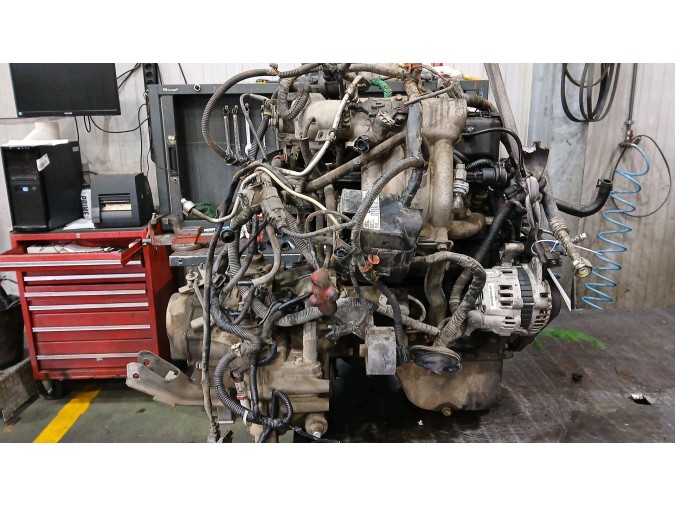 MOTOR CON ACCESORIOS Y CAJA DE CAMBIOS HYUNDAI ATOS 2001