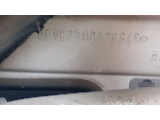 TRANSMISION DERECHA SO NISSAN VANETTE 1998
