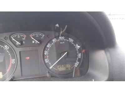 FARO DELANTERO DERECHO SKODA OCTAVIA 2002