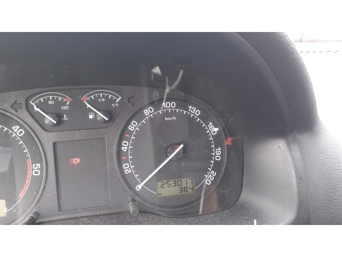 ELEVALUNAS DELANTERO DERECHO SKODA OCTAVIA 2002