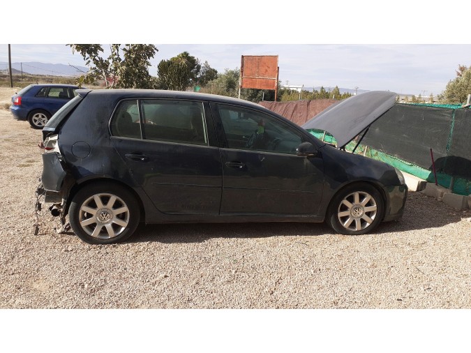 MANDO ELEVALUNAS VOLKSWAGEN GOLF 2004