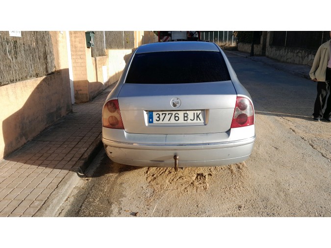 Radiador de Agua VOLKSWAGEN PASSAT 2001