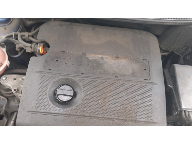FARO ANTINIEBLA DERECHO VOLKSWAGEN POLO 2005