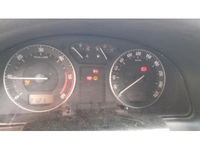 REJILLA IZQUIERDA PARAGOLPES DELANTERO SKODA SUPERB 2007