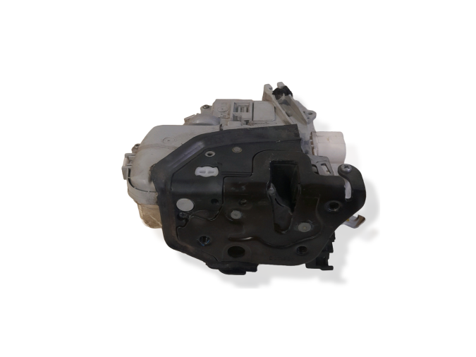 CERRADURA PUERTA DELANTERA  IZQUIERDA AUDI A4 2013