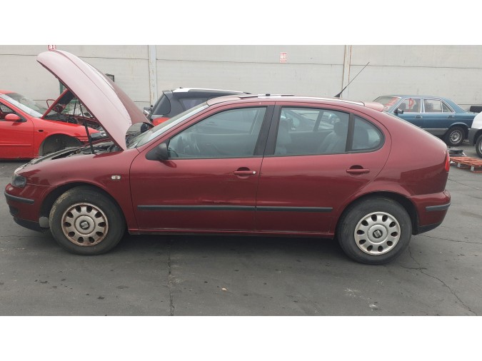 ELEVALUNAS DELANTERO DERECHO SEAT LEON 1999