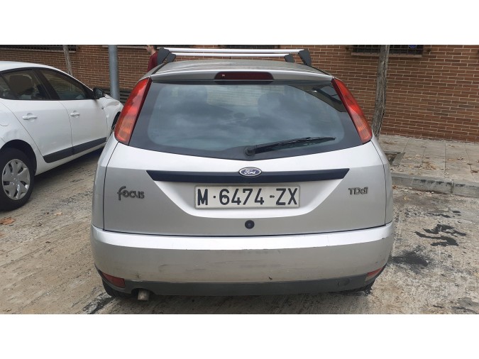 PANEL DELANTERO FORD FOCUS 2000