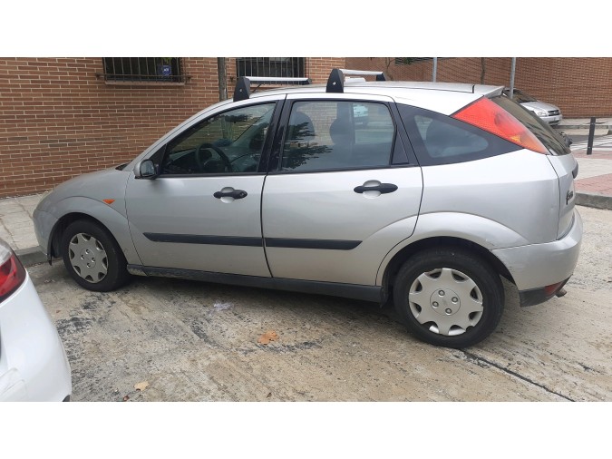 CERRADURA PUERTA TRASERA IZQUIERDA FORD FOCUS 2000