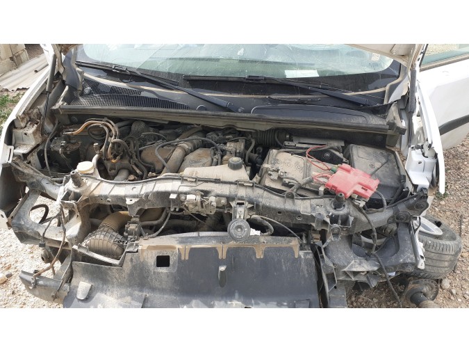 PUERTA DELANTERA DERECHA RENAULT GRAND KANGOO 2018