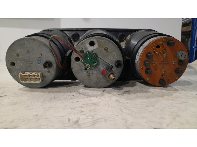 CUADRO INSTRUMENTOS PORSCHE 944 1989