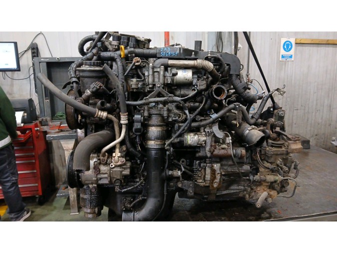 Motor TOYOTA COROLLA VERSO 2006