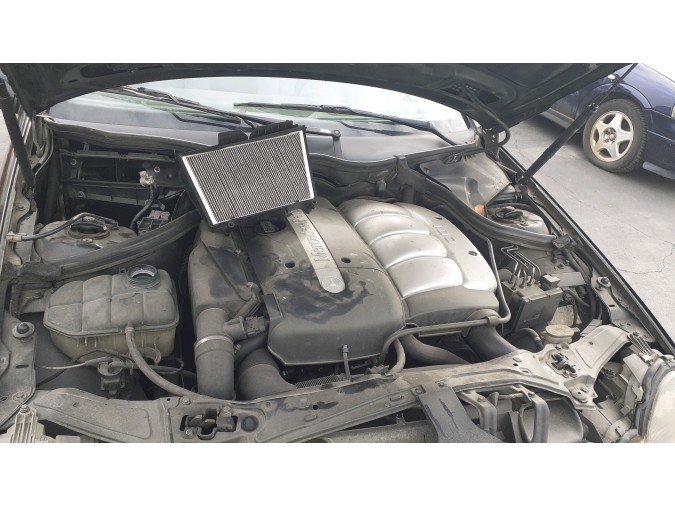 FARO DELANTERO DERECHO MERCEDES-BENZ CLASE C 2004