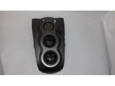 MANDO CALEFACCIÓN TOYOTA YARIS 2010