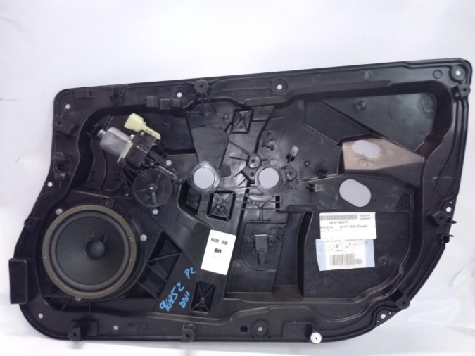 ELEVALUNAS DELANTERO DERECHO FORD FIESTA 2017