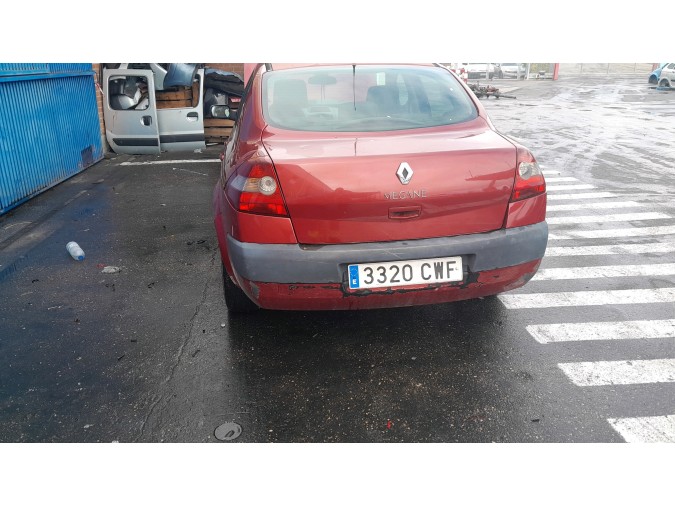 PRETENSOR CINTURÓN DELANTERO DERECHO RENAULT MÉGANE 2004