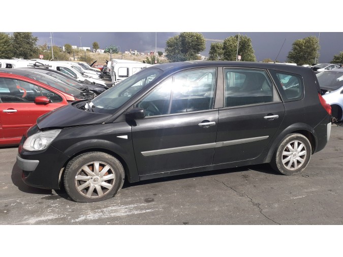 FARO ANTINIEBLA DELANTERO RENAULT SCENIC 2007