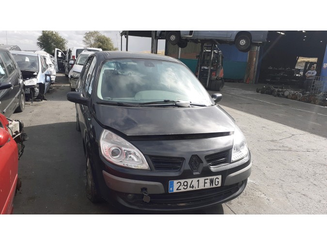 FARO ANTINIEBLA DELANTERO RENAULT SCENIC 2007