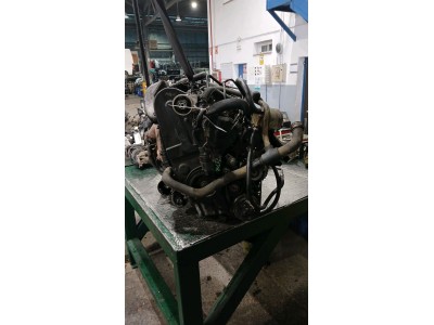 MOTOR CON ACCESORIOS Y CAJA DE CAMBIOS CITROEN EVASION 1998