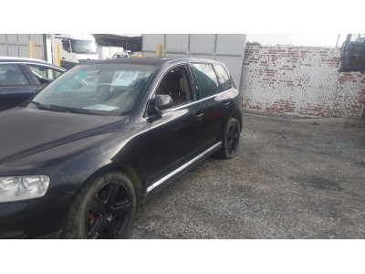 PUERTA TRASERA IZQUIERDA VOLKSWAGEN TOUAREG 2003
