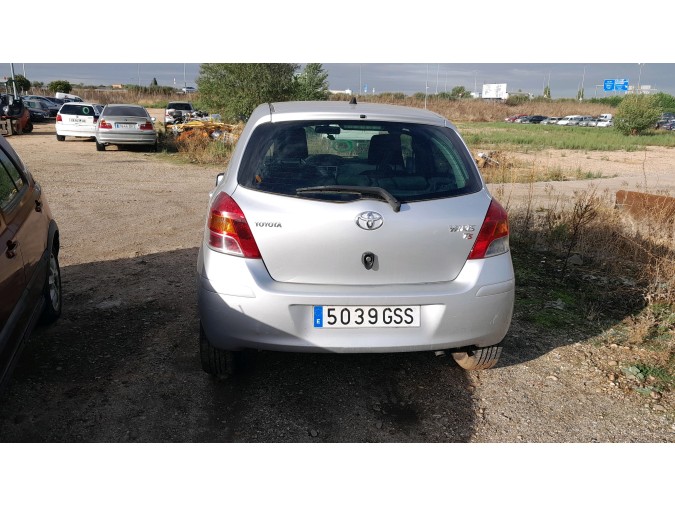 ELEVALUNAS TRASERO DERECHO TOYOTA YARIS 2010